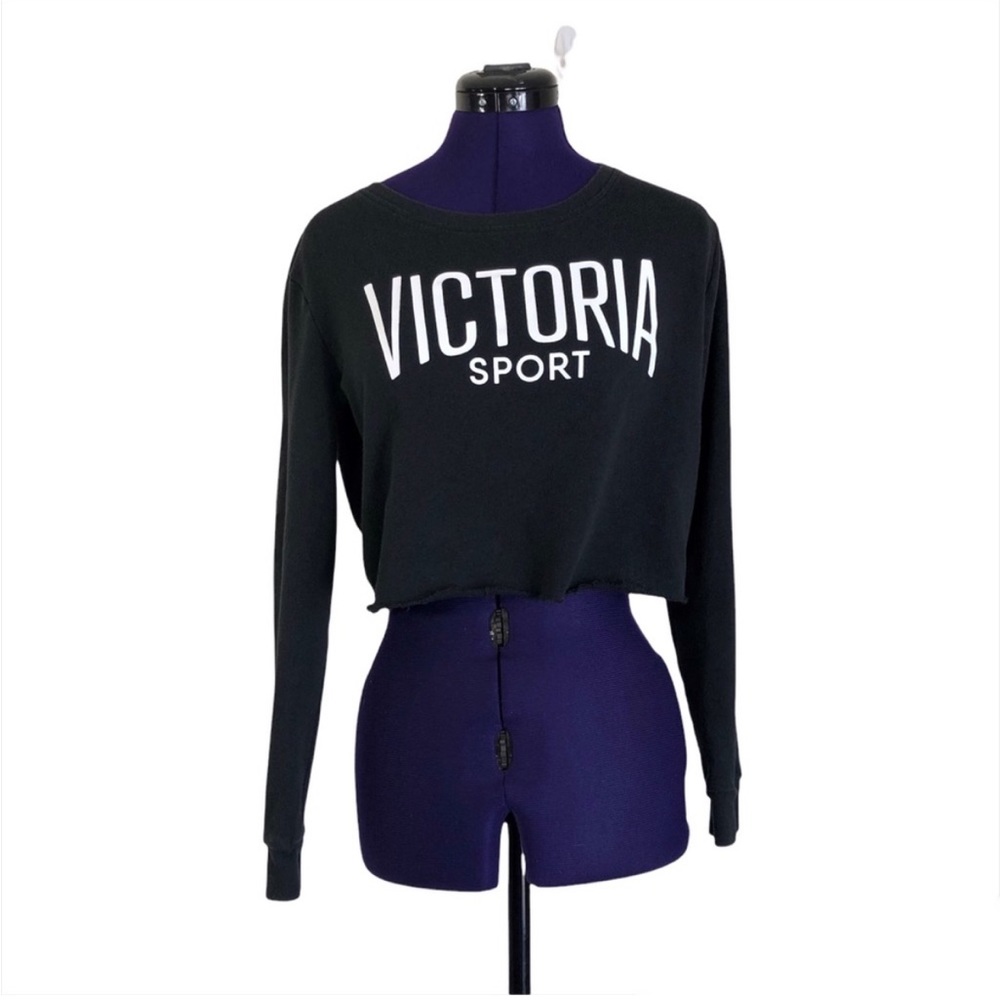 Victoria’s Secret Sport Black Long Sleeve Crop Top